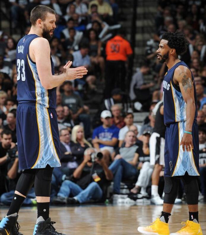 对保持更衣 对保持更衣