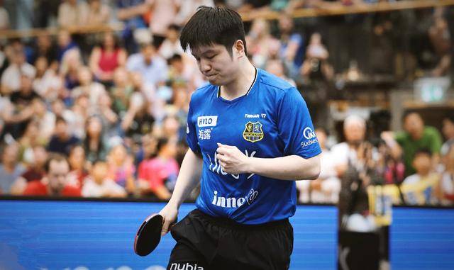 参加课外活 参加课外活