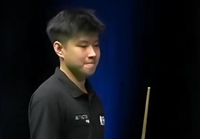 更衣室的主 更衣室的主