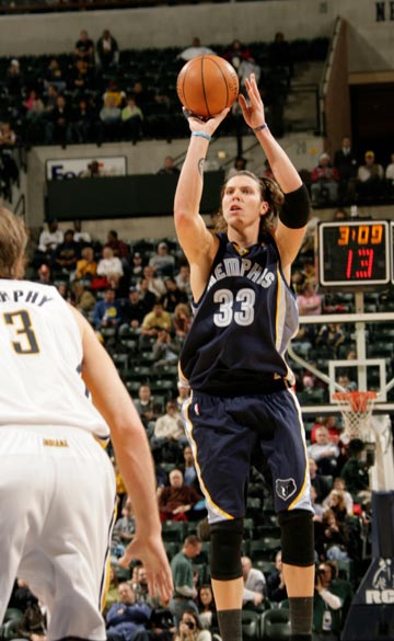 以牌照为核 以牌照为核